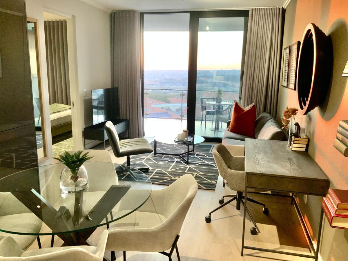 5 Star Elegant Apartments, Ellipse, Waterfall City, Midrand, Johannesburg Zewnętrze zdjęcie